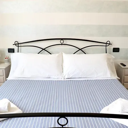 House Vicino Stazione Appartement *