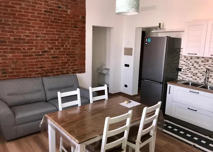 House Vicino Stazione Apartment *