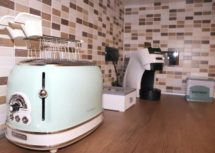 House Vicino Stazione Apartment *